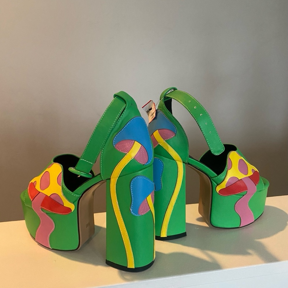 Mushroom Platforms